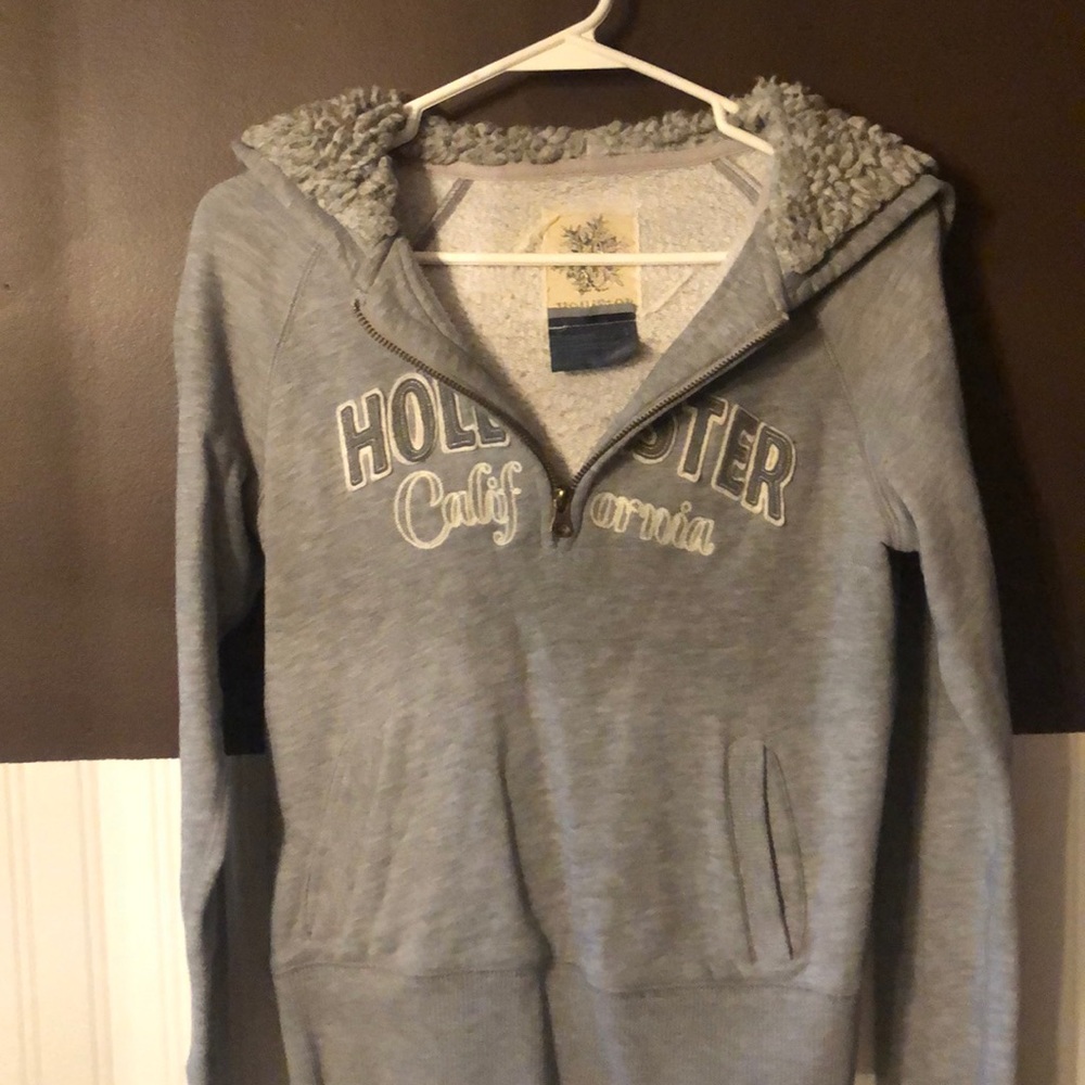 Hollister fur hoodie